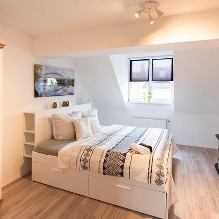 Md-6 Buckau Karl-Schmidt-Strasse 22 Appartement Top Ausstattung - Smart Tv - 2Schlafzimmer -5 Min Zum Zentrum Magdeburg Bagian luar foto